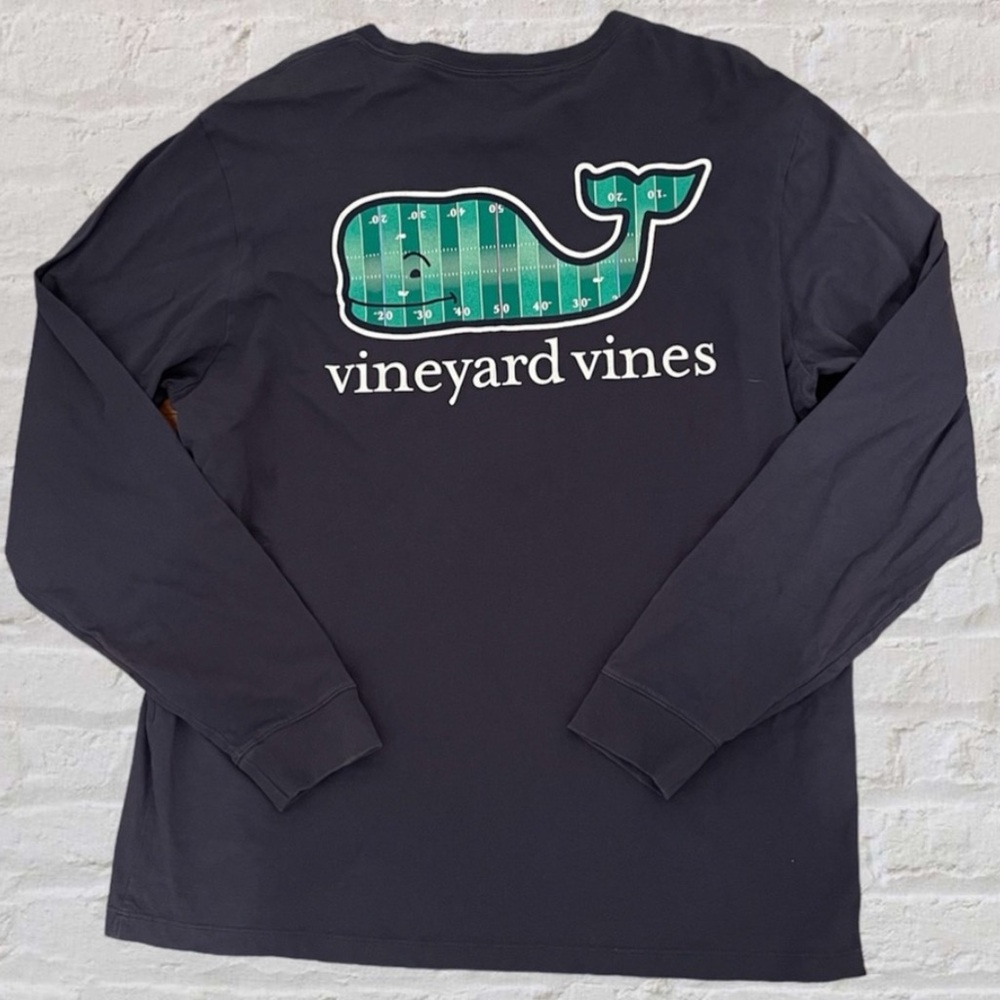 Vineyard Vines Crewneck Long Sleeve Football Field Graphic Tee